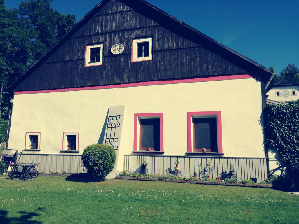 apartmán ve mlejně Nová Bystřice Exterior foto
