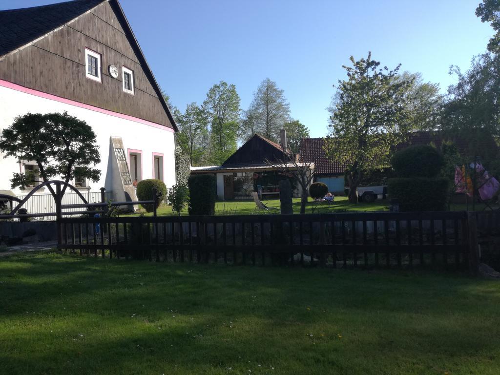 apartmán ve mlejně Nová Bystřice Exterior foto